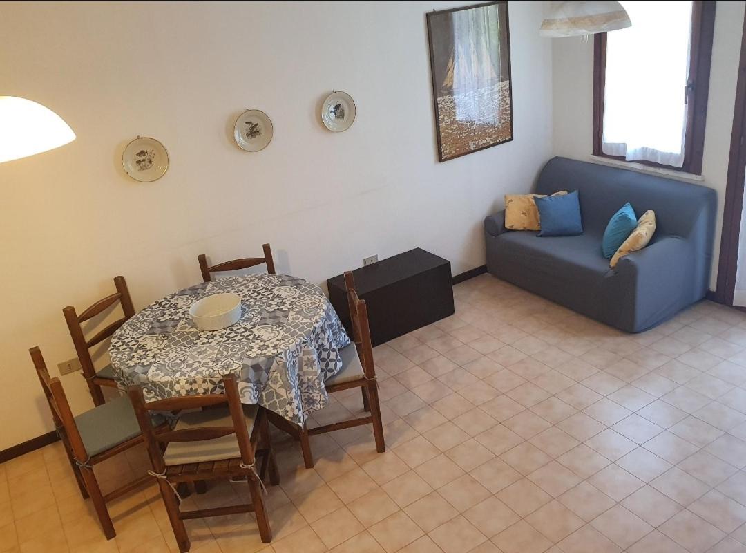 Suri At Home ستينتينو المظهر الخارجي الصورة